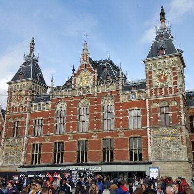 Station Amsterdam Centraal, de grote vergissing